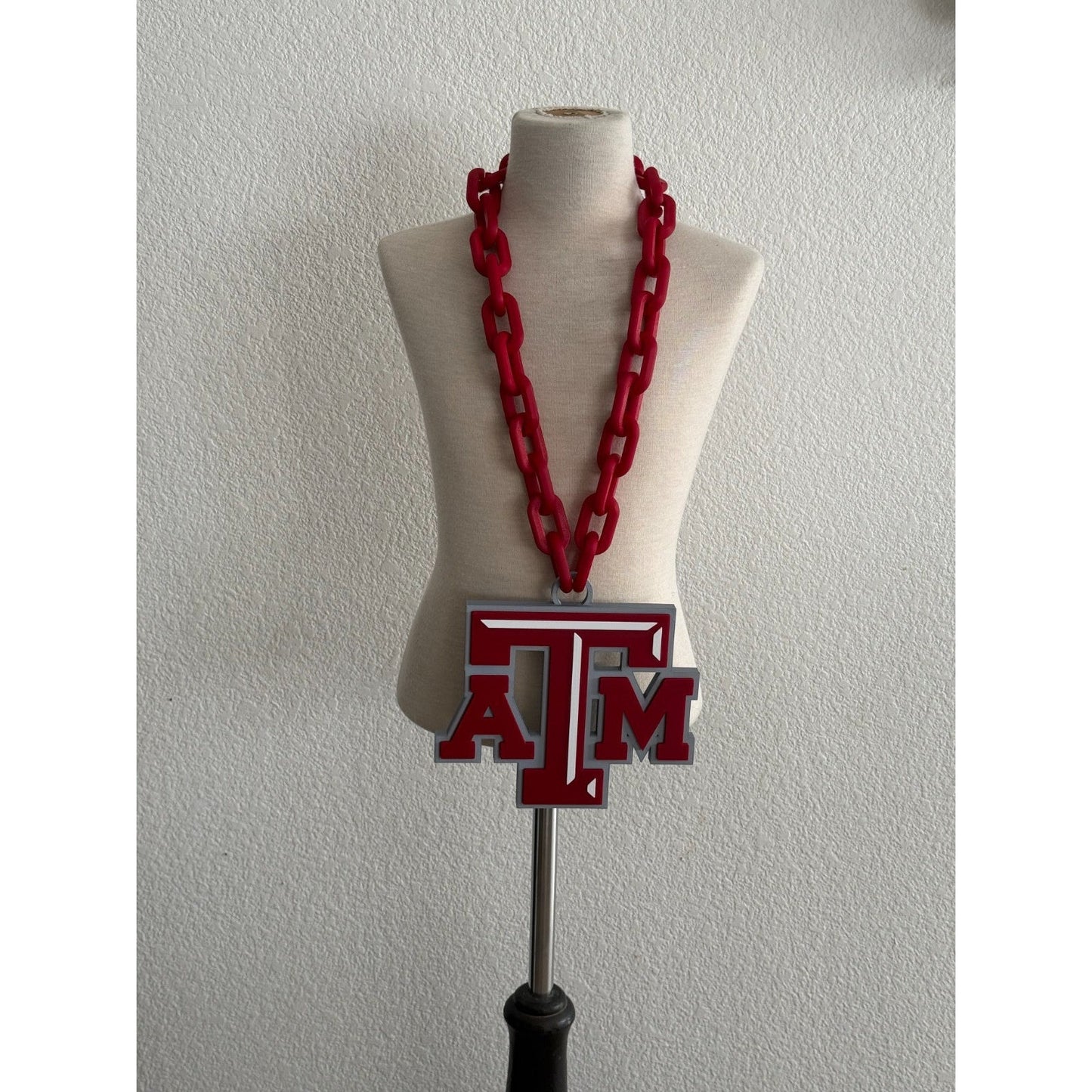 Texas A&M Aggies Fan Oversized Necklace, Hype Chain "Beat the hell outta"