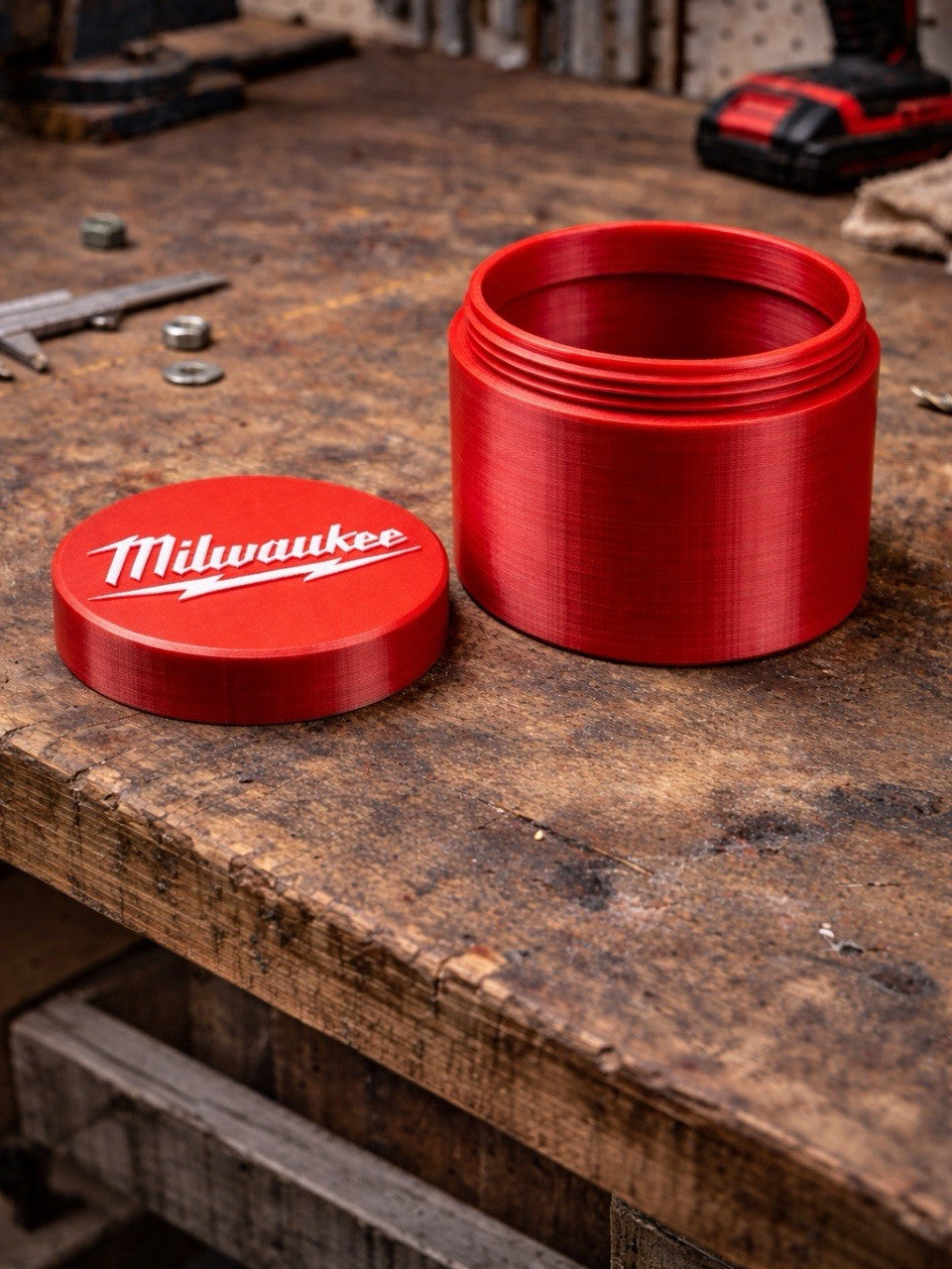 Milwaukee Small Screw-Top Container