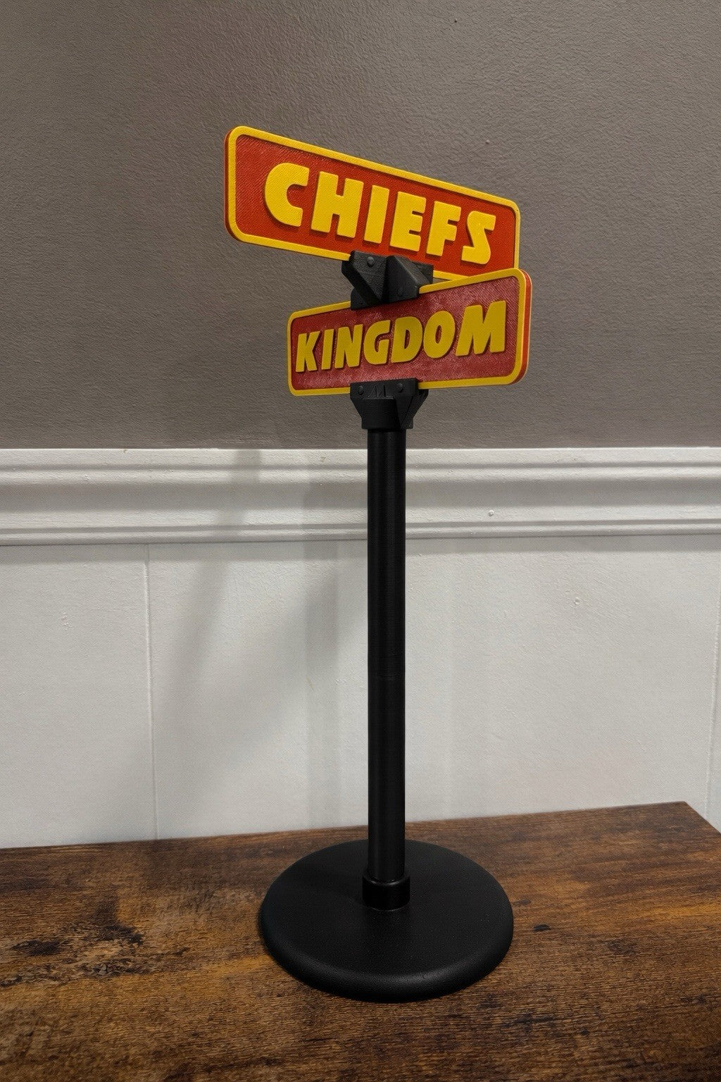Kansas City Chiefs Street Sign Man Cave Memorabilia Office Desk Decor Fan Gifts