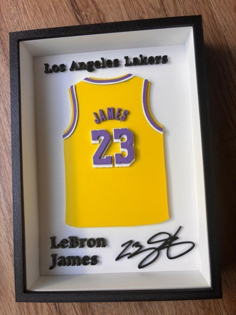 Lakers – Lebron James #23 Framed 3D Jersey Display (Collector’s Edition)