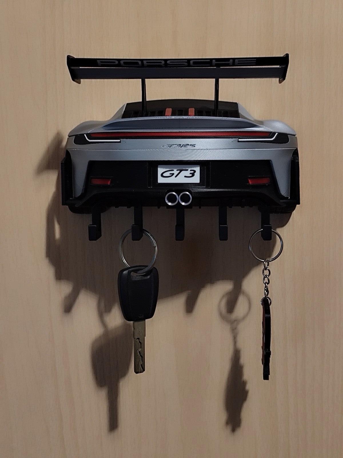 GT3 RS Car-Shaped Wall Mounted Plastic Key Hook Holder Rack, Gray/Black/Red