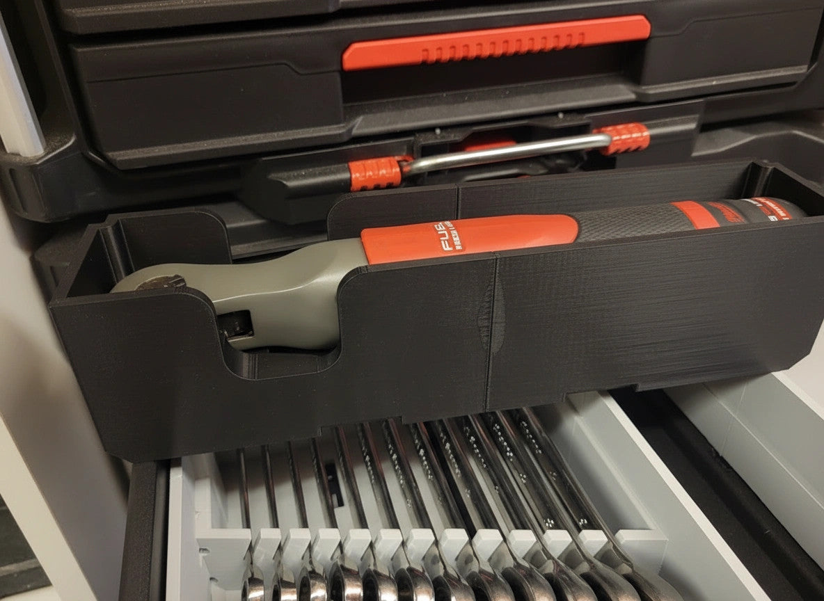Milwaukee PACKOUT Drawer 3/8 Ratchet Holder – Right Side (Insert Only)