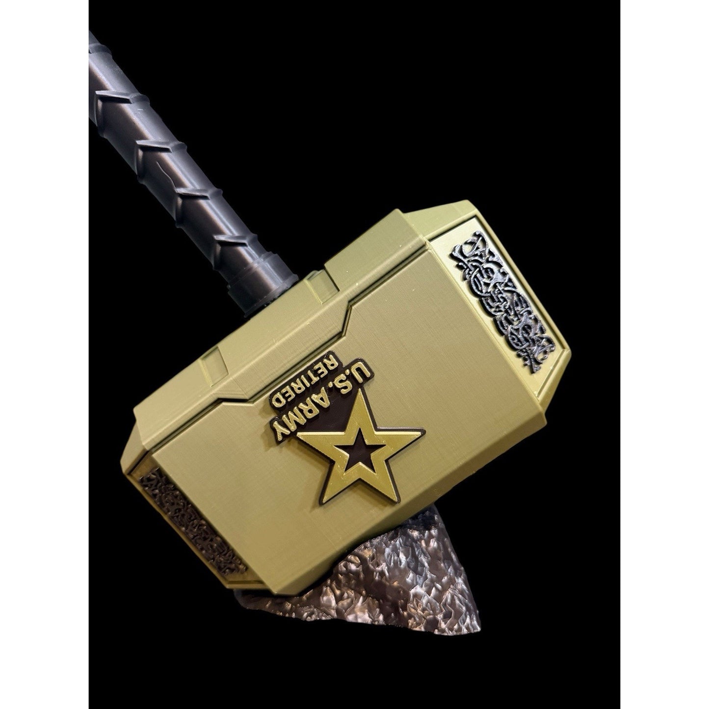 Retired Army Thor Hammer Decoration