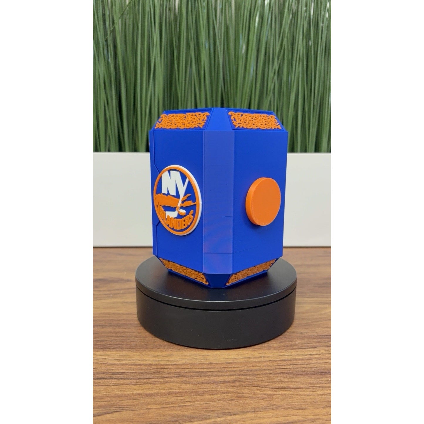 3D Printed New York Islanders Can Holder Koozie - Fits 12oz Cans