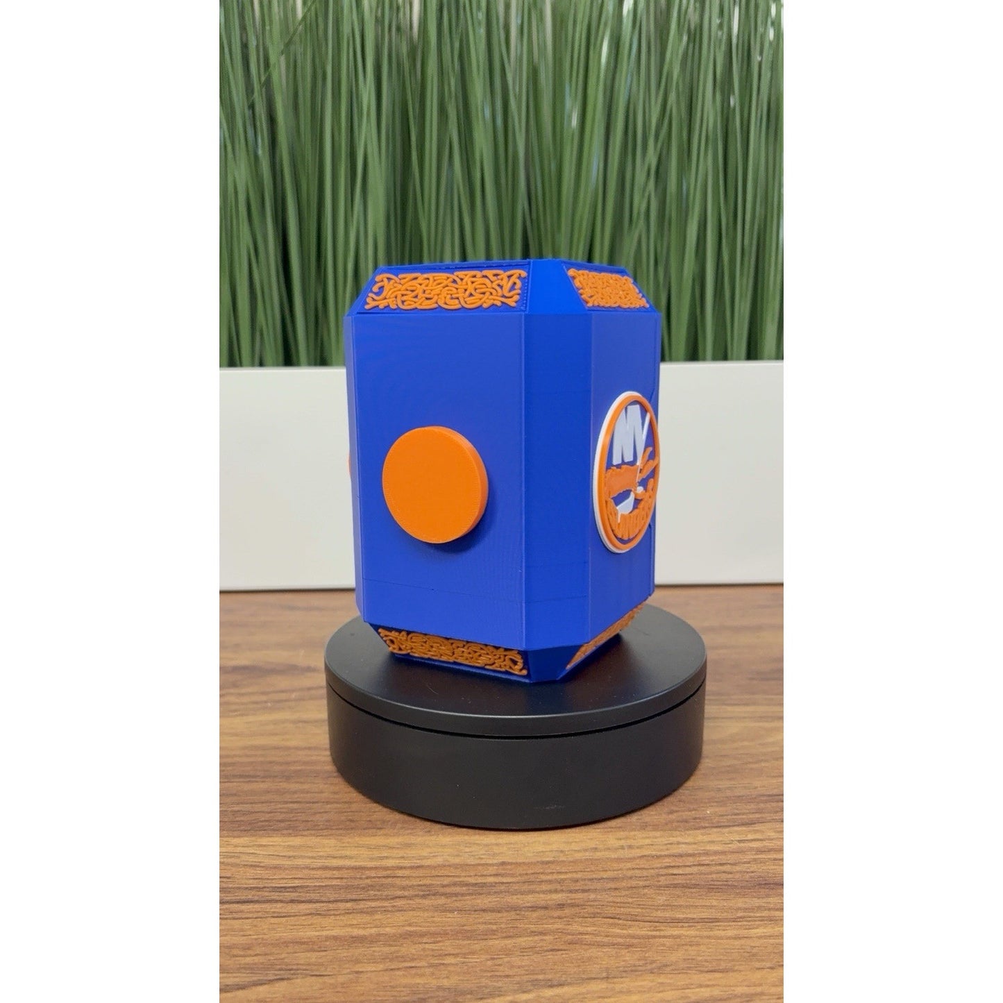 3D Printed New York Islanders Can Holder Koozie - Fits 12oz Cans