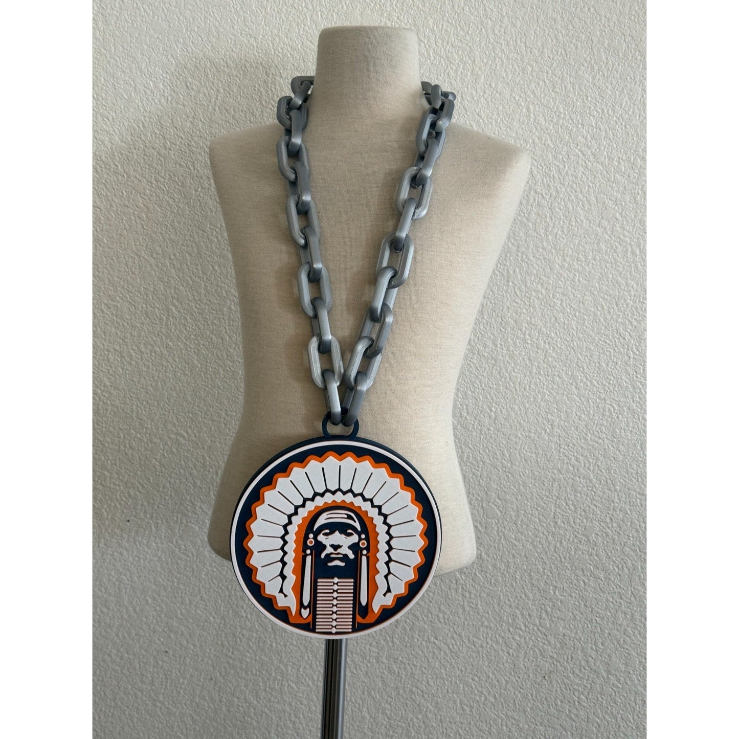 Illinois Fighting Illini  Logo Oversized Necklace, Pendant Chain