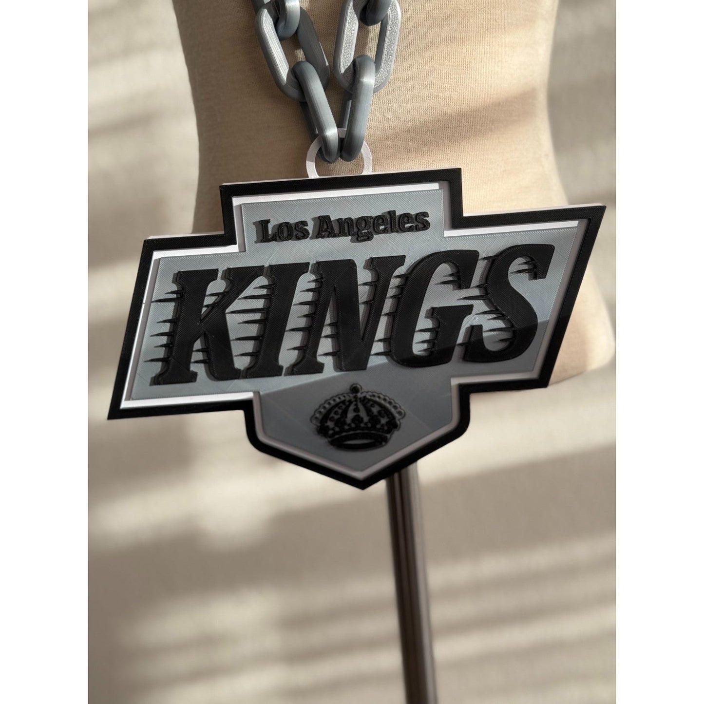 Los Angeles Kings Logo Oversized Necklace, Hype Chain. LA Kings puck!