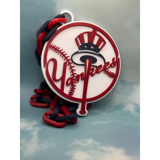 New York Yankees Oversized Fan Necklace, Hype Chain Join "the Bleacher Creature,