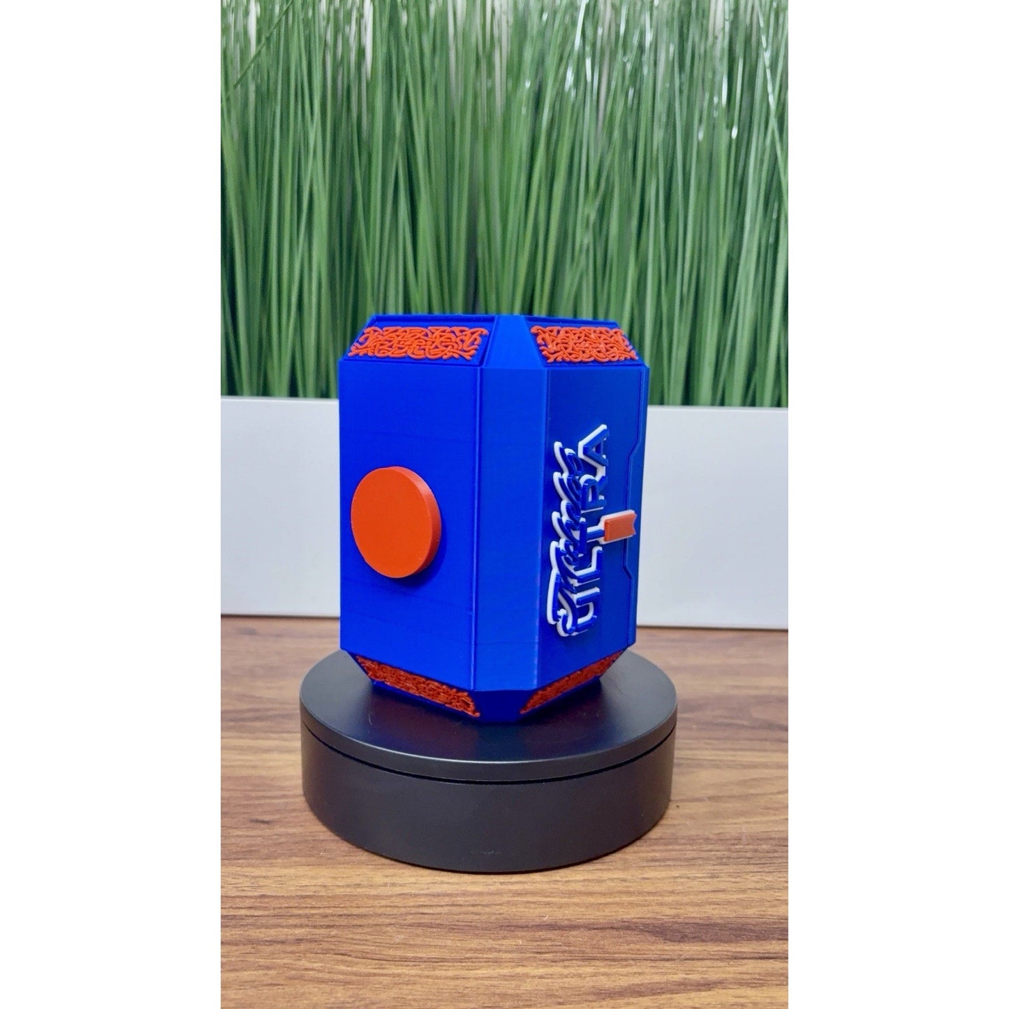 3D Printed Michelob ULTRA Can Holder Koozie - Fits 12oz Cans