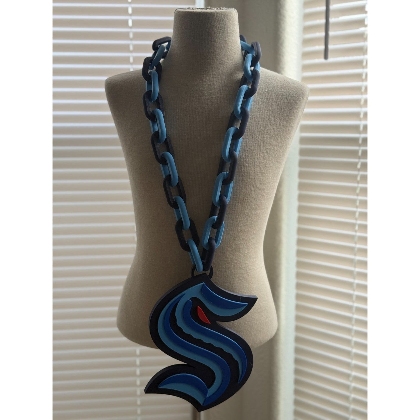 Seattle Kraken Oversized Necklace Fan Chain "Krak Heads"