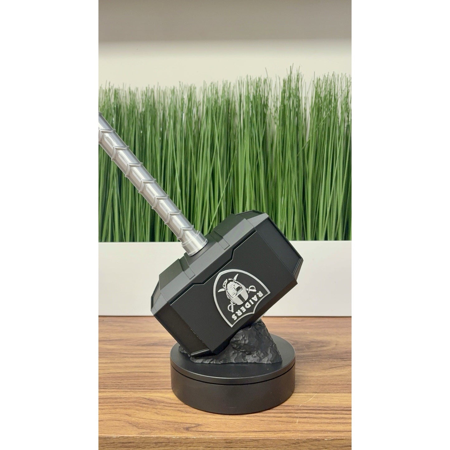 Oakland Raiders 3-D printed Thor hammer