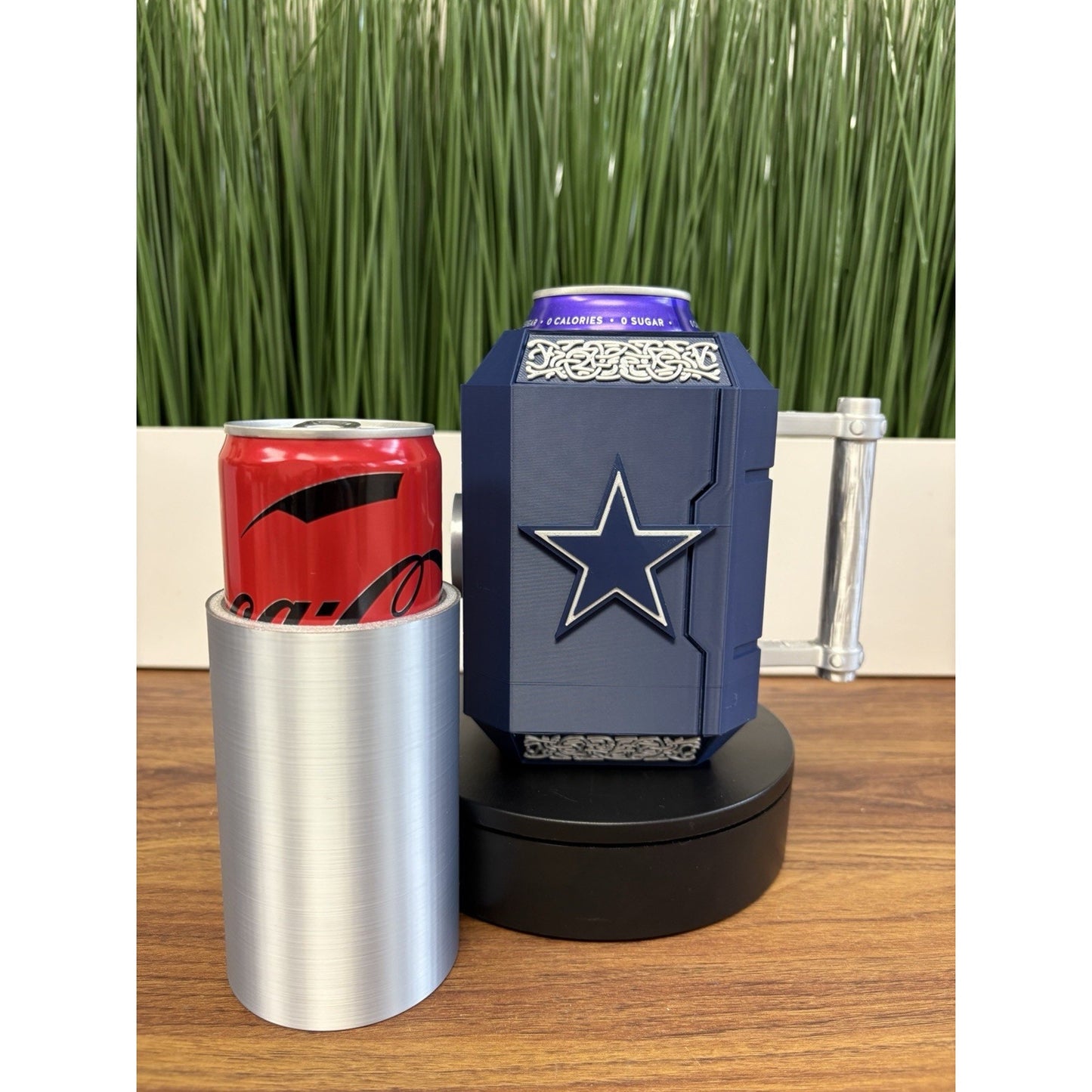 Dallas Cowboys Can Holder Koozie