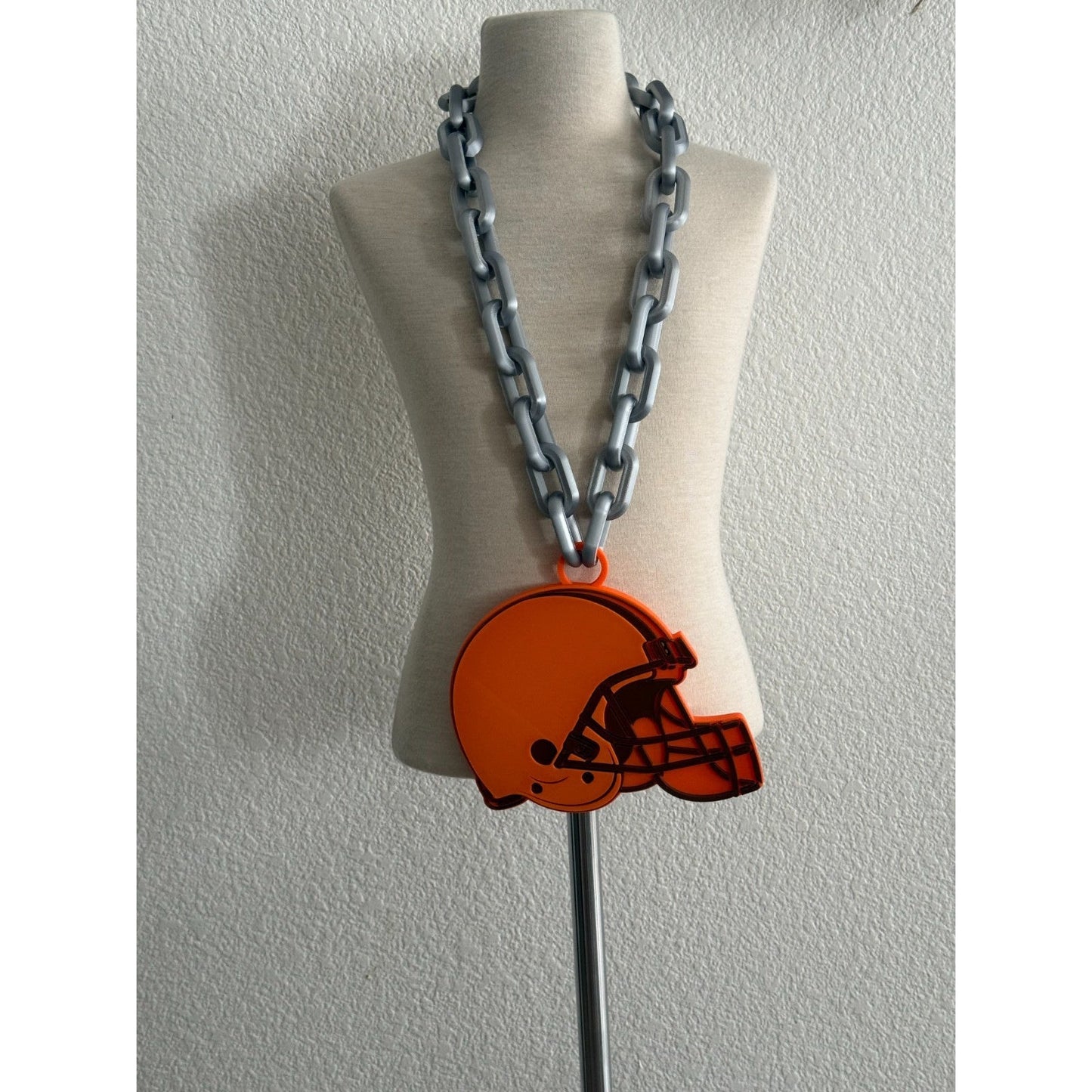 Cleveland Browns Logo Oversized Necklace, Hype Chain.