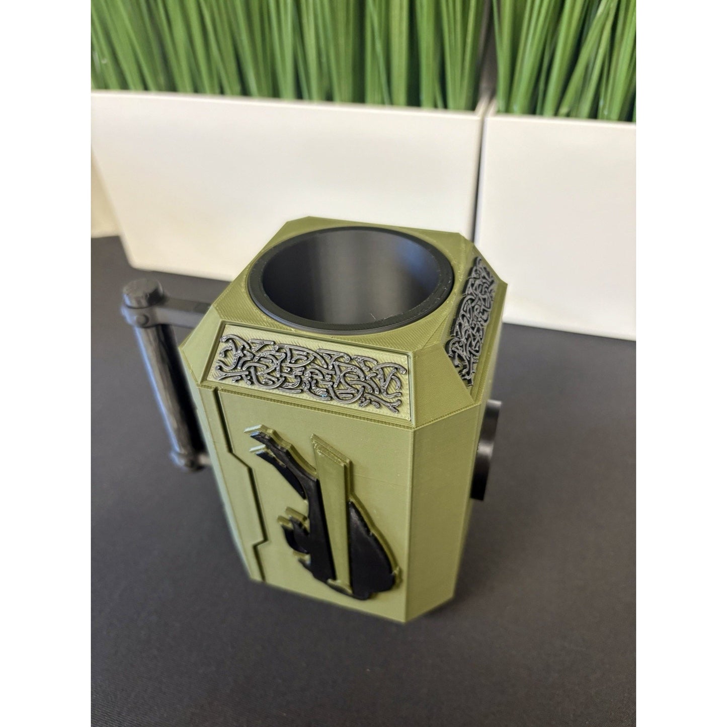 Buffalo Bills Salute To Service Can Holder Koozie￼