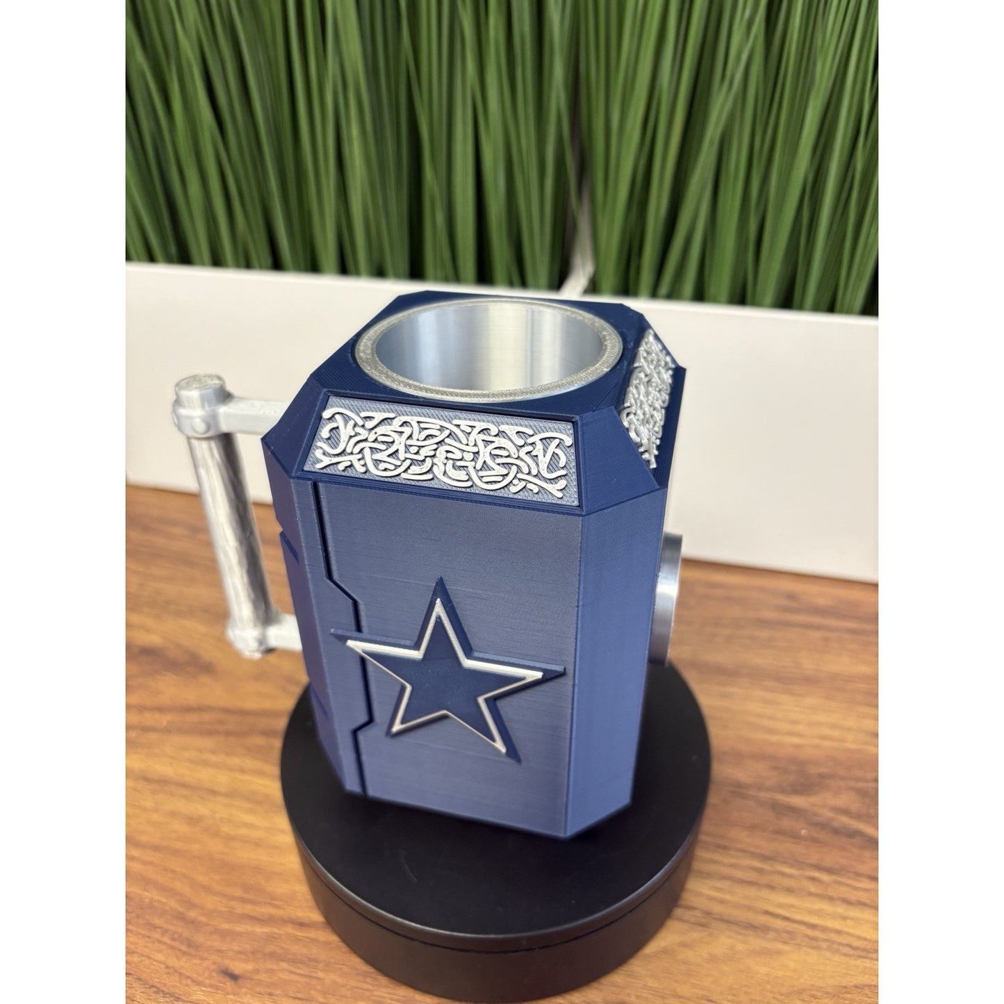Dallas Cowboys Can Holder Koozie
