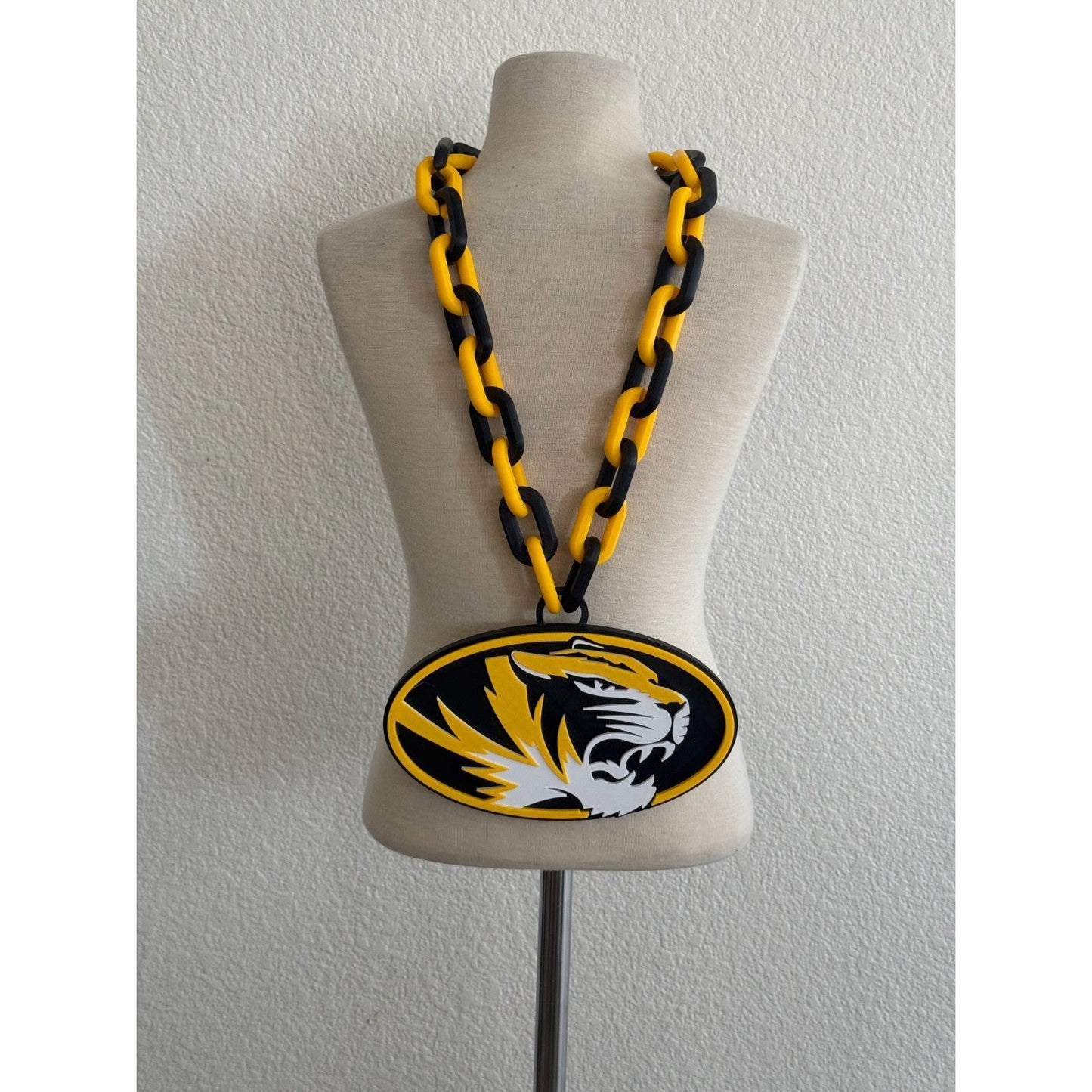 Missouri Tigers Logo Oversized Necklace, Pendant Chain Show Your Mizzou Pride