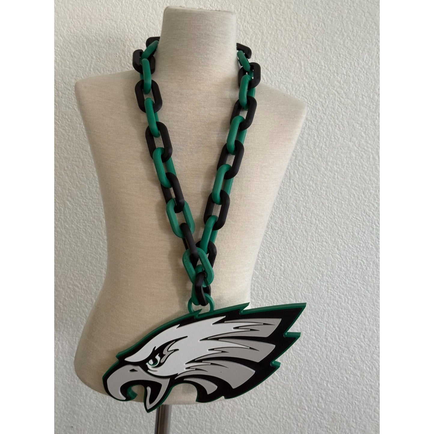 Philadelphia Eagles Oversized Fan Necklace, Pendant