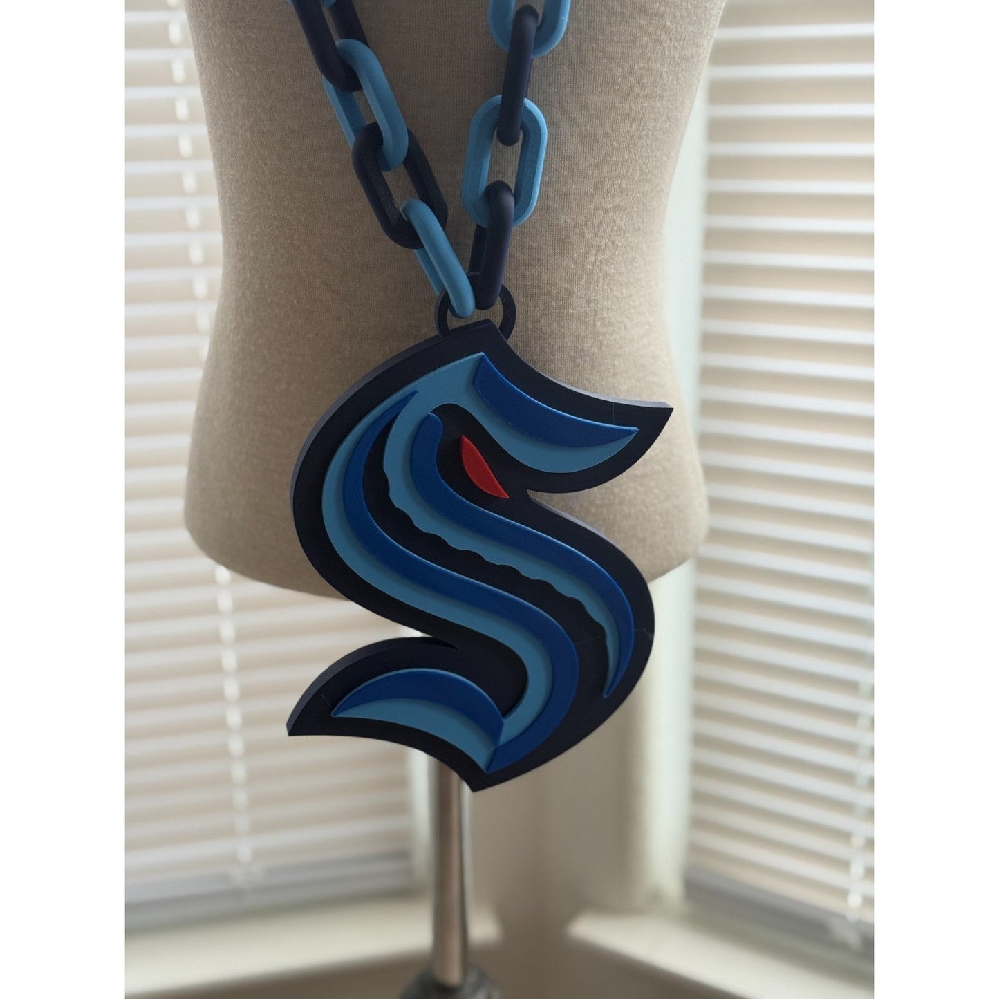 Seattle Kraken Oversized Necklace Fan Chain "Krak Heads"