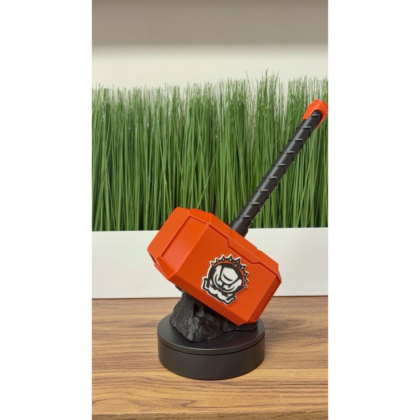 University of Georgia Bulldogs, 3-D printed Thor hammer