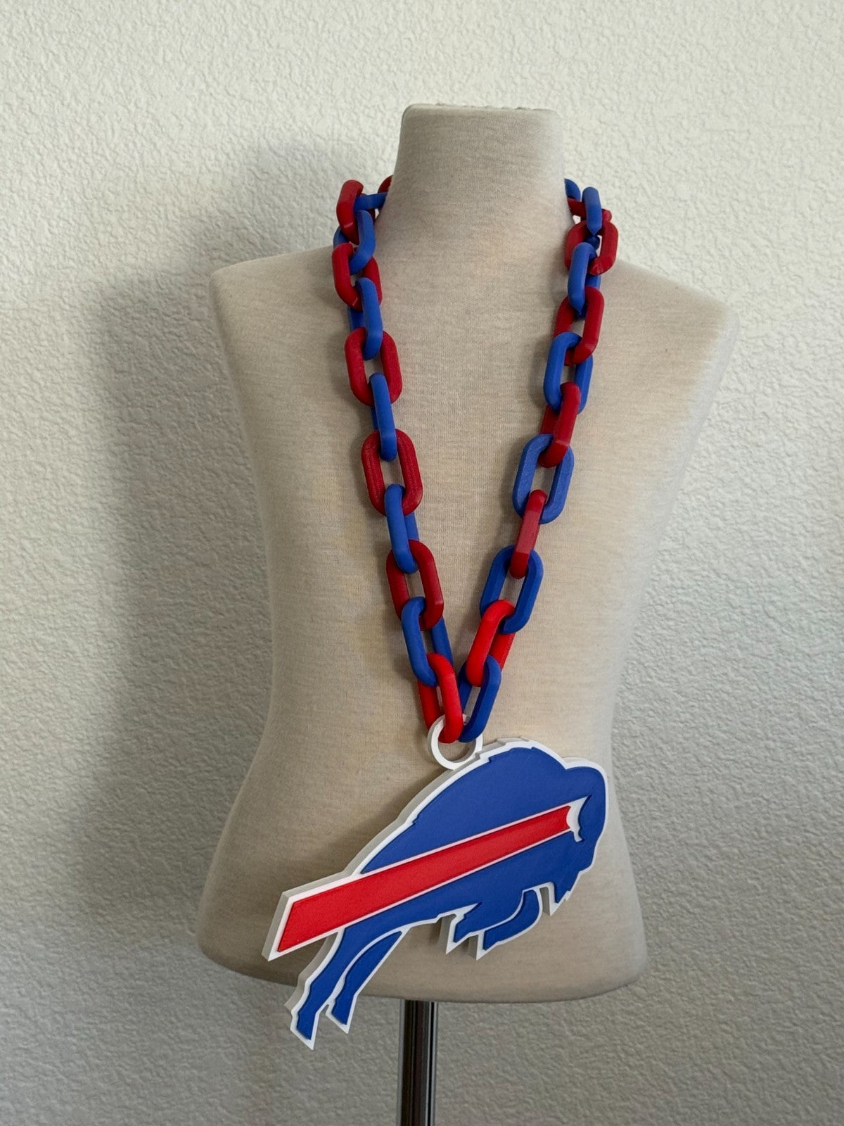 Buffalo BillsLogo Oversized Necklace, Pendant Chain "Bills Mafia"