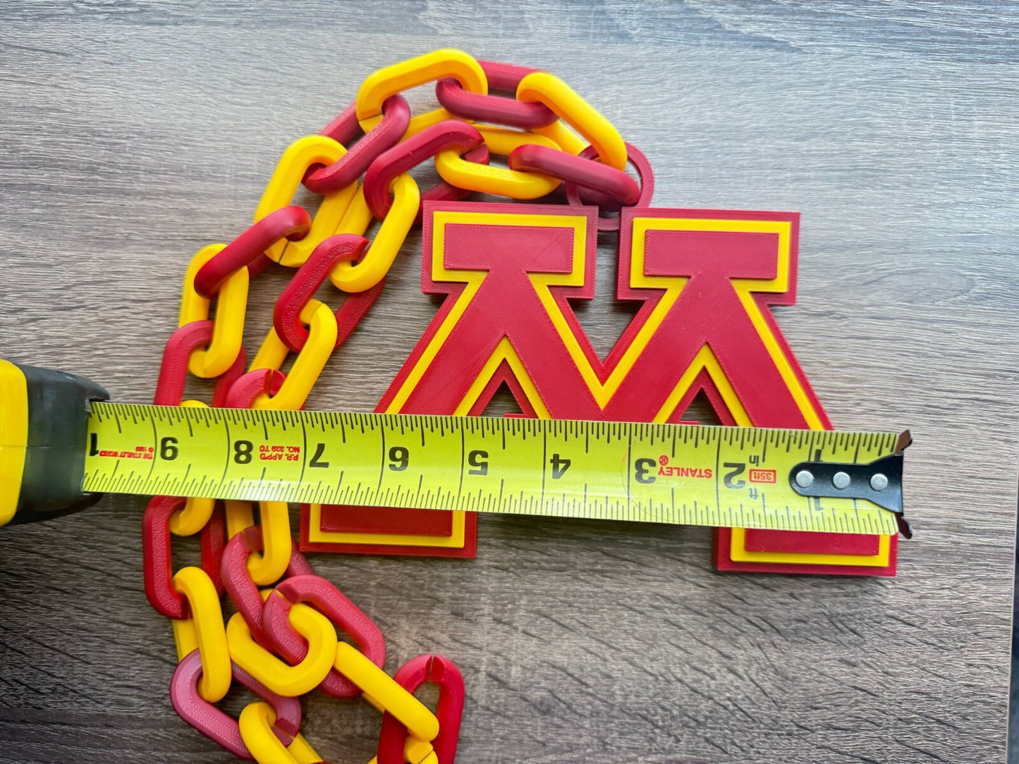 Minnesota Golden Gophers Oversized Necklace, Pendant Chain Sports Chain