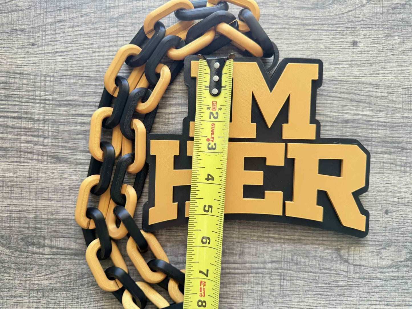 Im Her Logo Oversized Necklace, Hype Chain