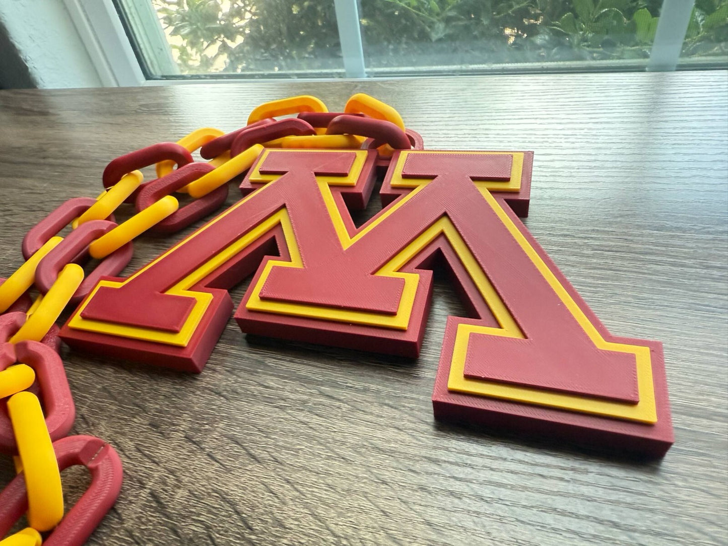 Minnesota Golden Gophers Oversized Necklace, Pendant Chain Sports Chain