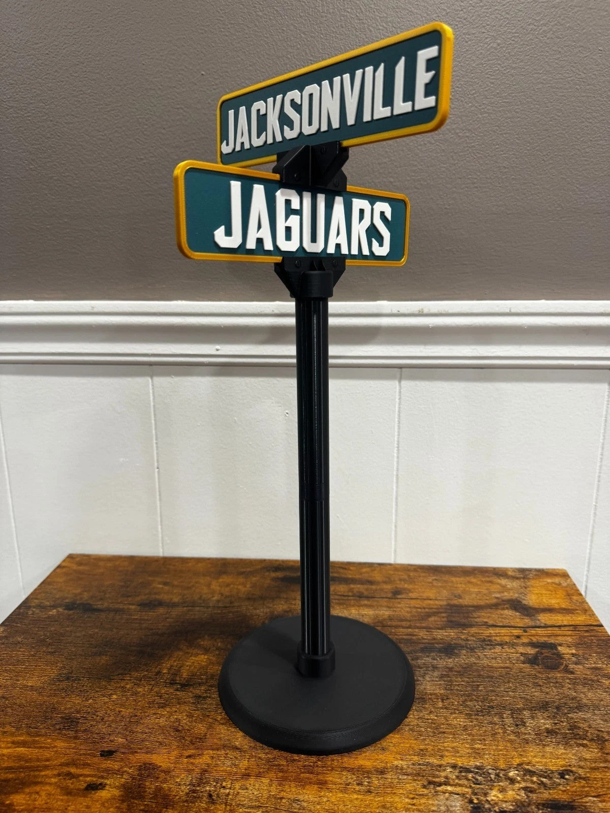 NFL Teams Football Street Signs 15” Man Cave Office Desk Garage decor Gifts
