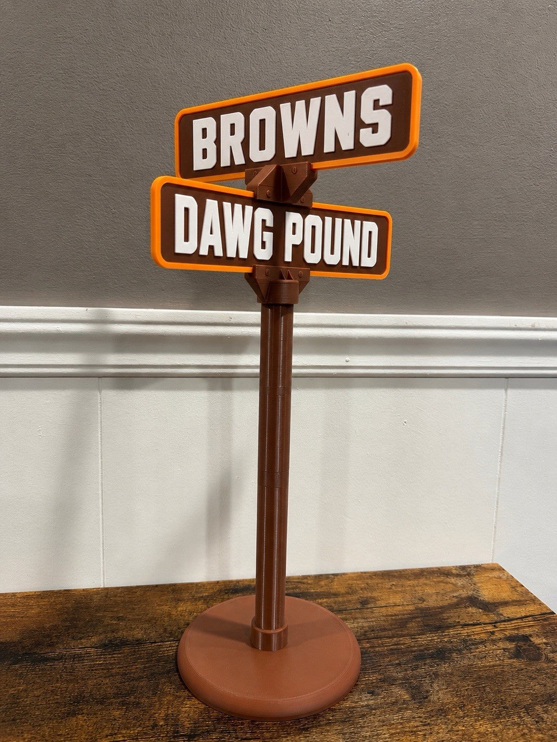 Cleveland Browns 15” Street Sign Man Cave Memorabilia Office Desk Decor Fan Gift