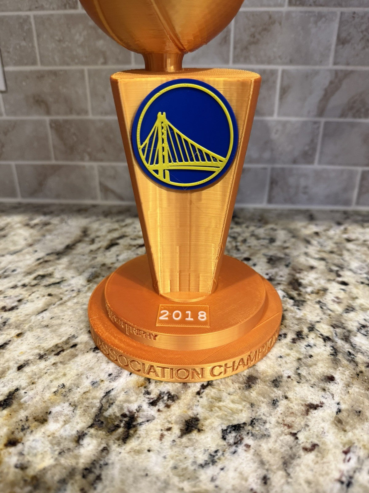 2018 Golden State Warriors NBA CHAMPION TROPHY gold Larry O'Brien 10 inches
