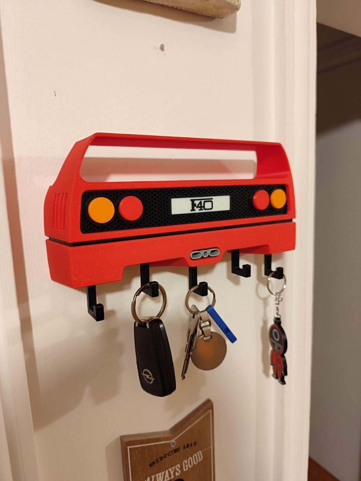 Classic Exotic Car Inspired Key Holder – Red Retro Supercar Wall Mount Organizer
