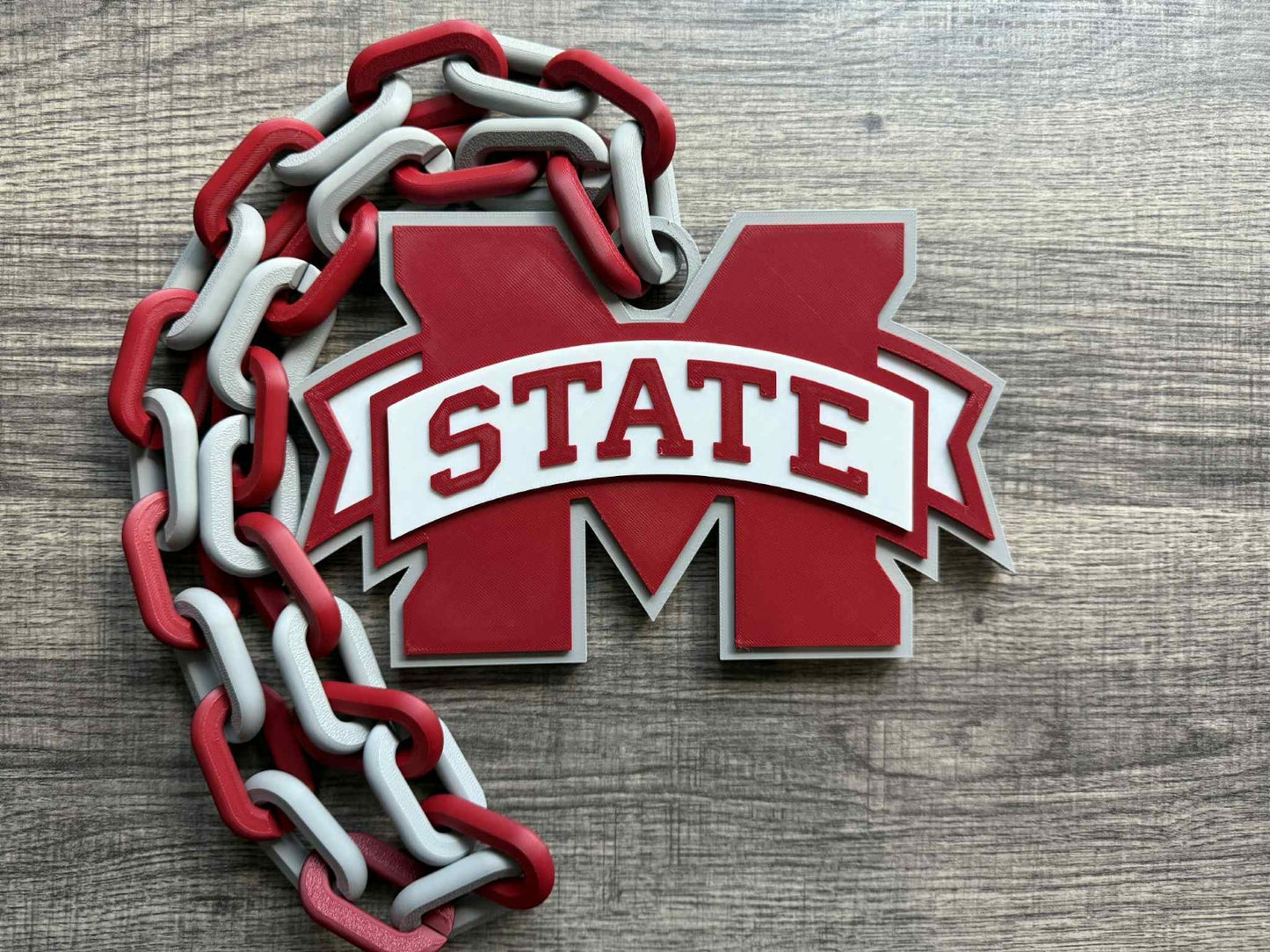 Mississippi State Bulldogs Logo Oversized Necklace, Hype Chain