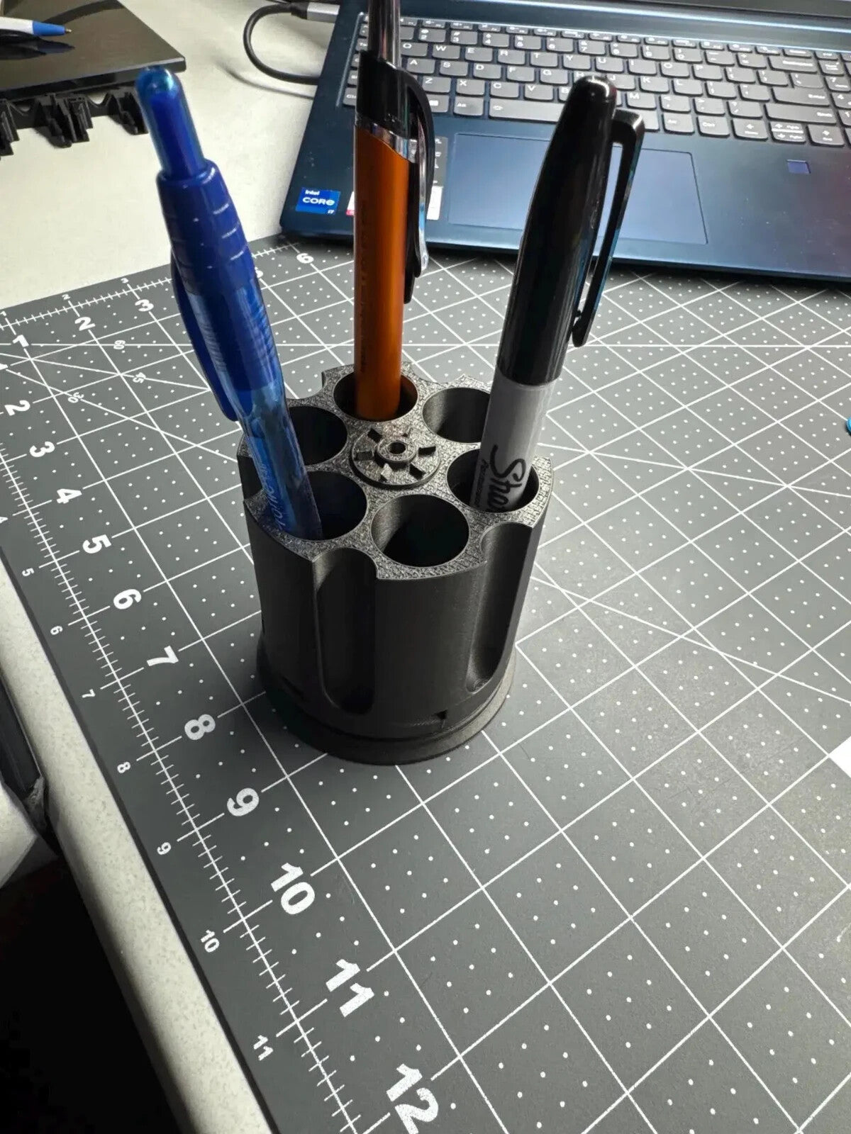 Revolving Revolver Cylinder Pen Holder - XL Edition