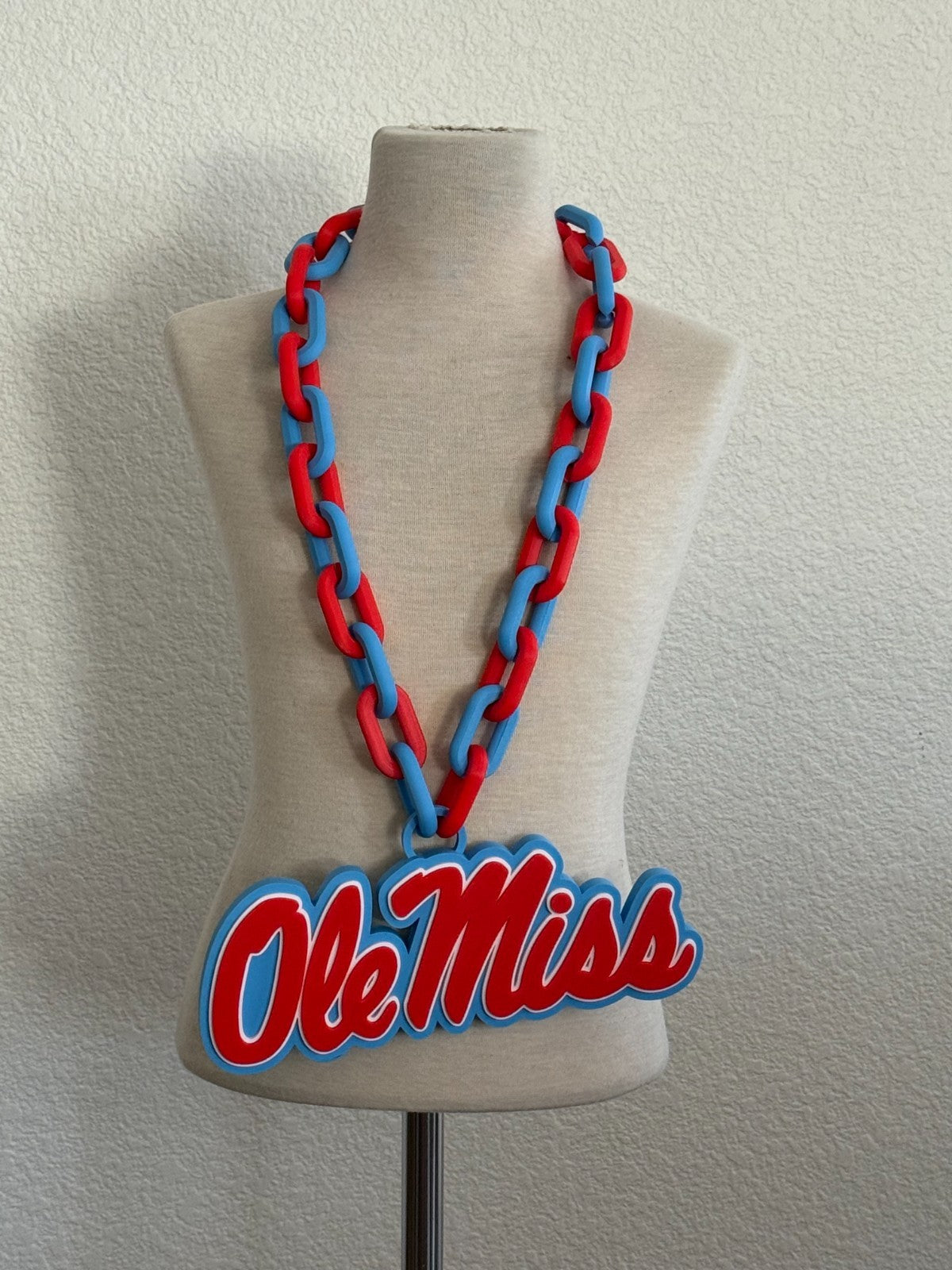 Ole Miss Rebels Logo Oversized Necklace & Chain