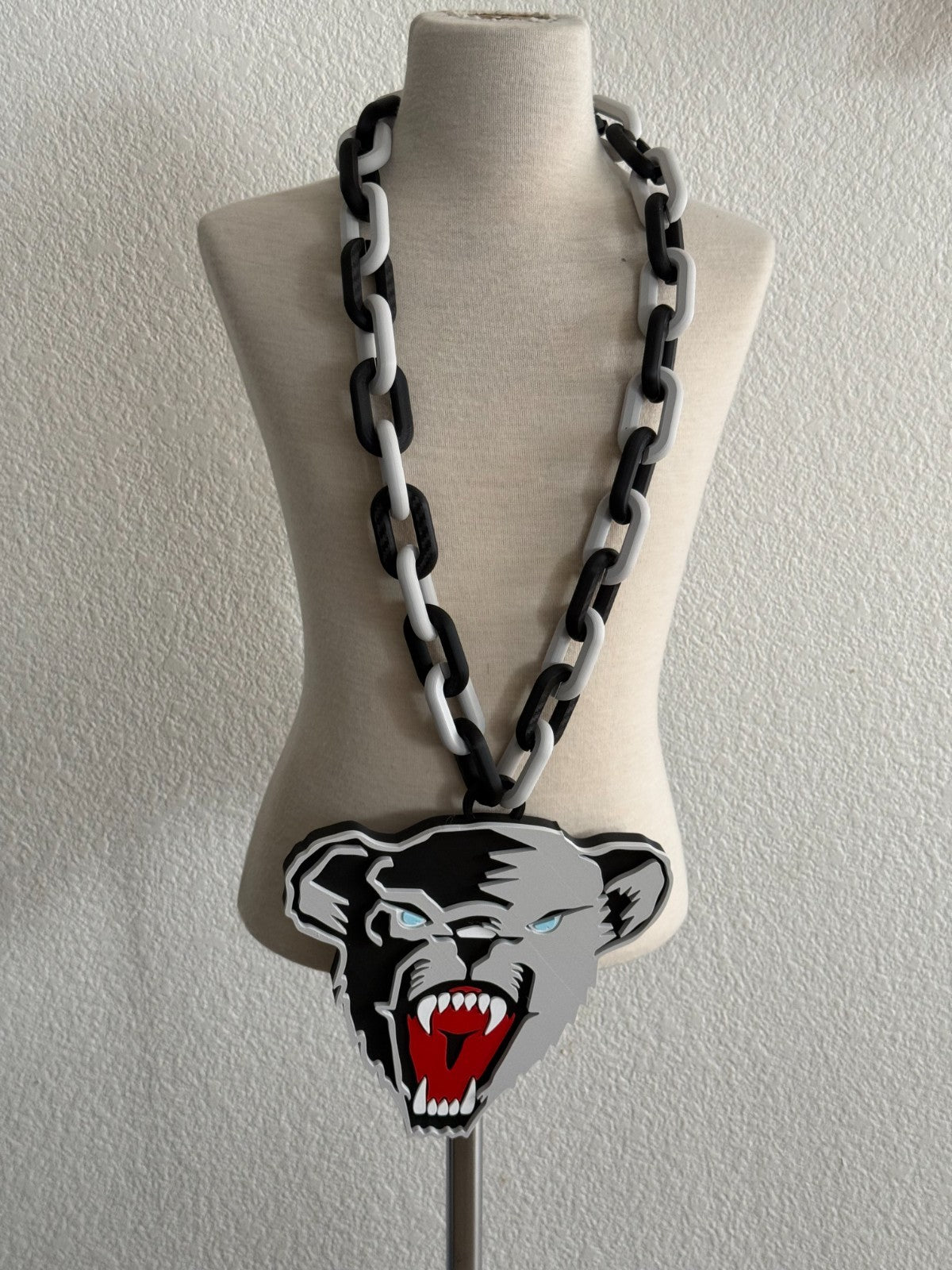 Maine Black Bears Oversized Necklace, Hype Turnover Chain Handmade 3D Printed