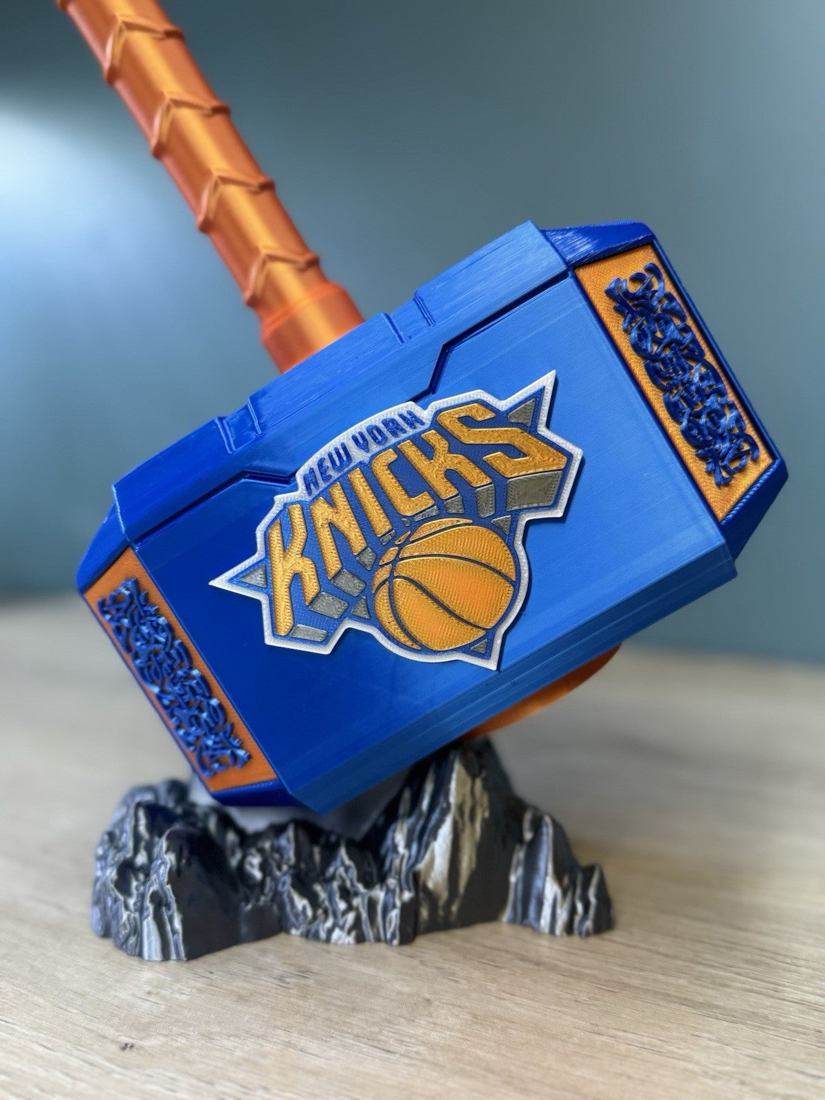 New York Knicks 13” Thor Hammer & Rock NBA Unique Fan Gifts Man Cave Office