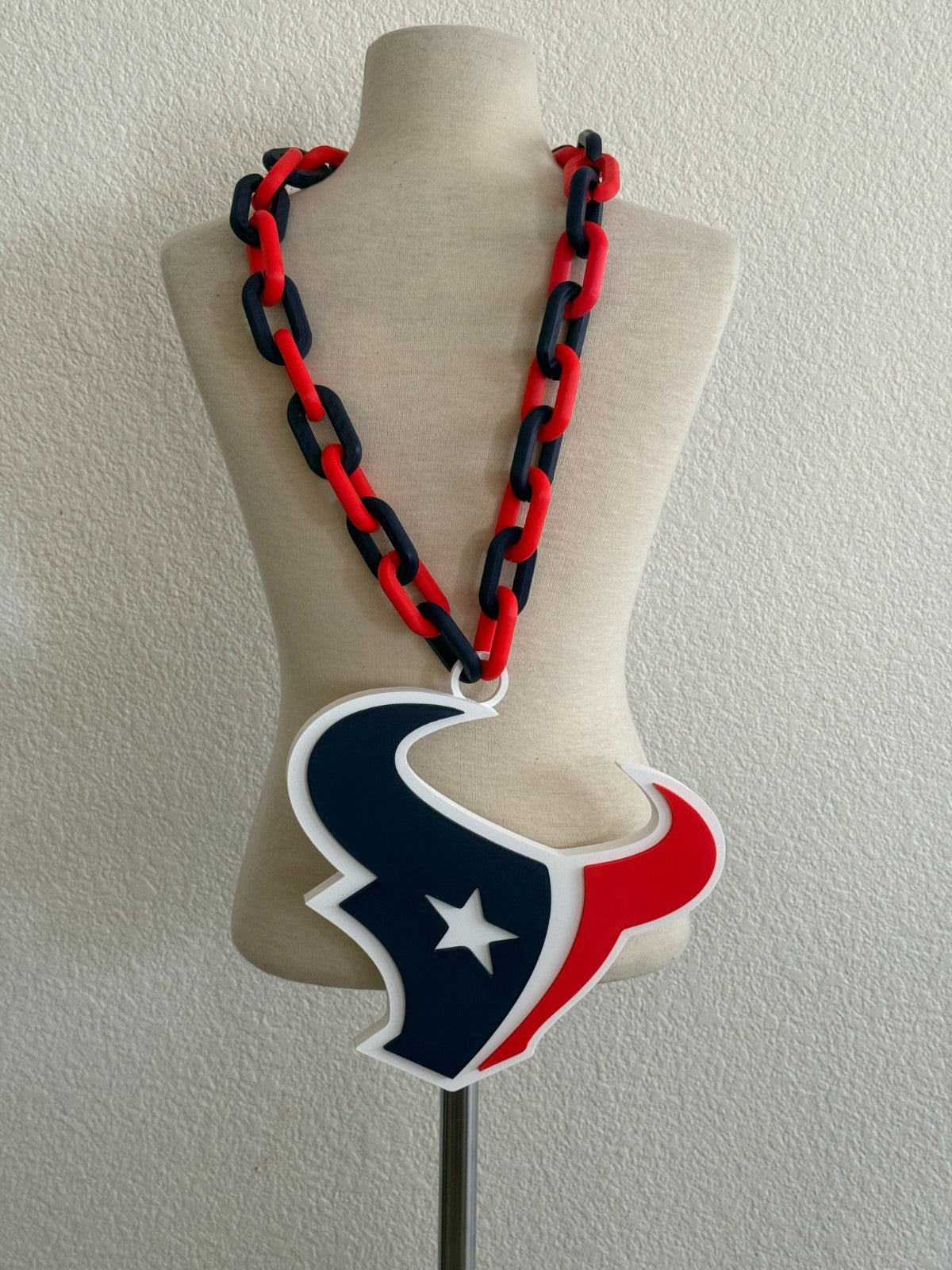 Huston Texans Oversized Logo Necklace, Fan Hype Chain "TEXANS SWARM"