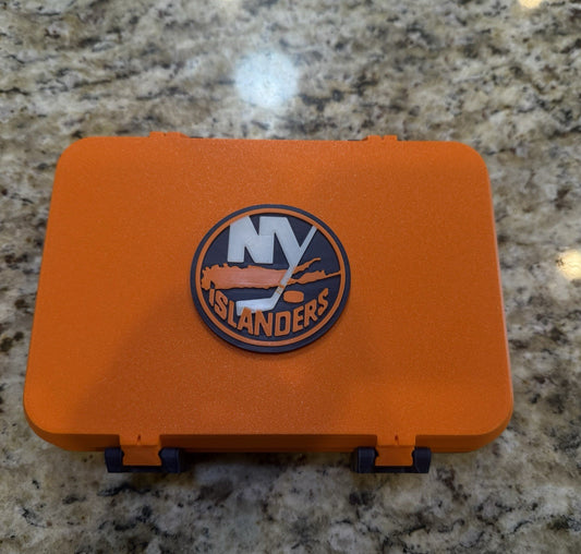 New York Islander Golf ball box 3d printed Fits 12 golf balls Balls not included