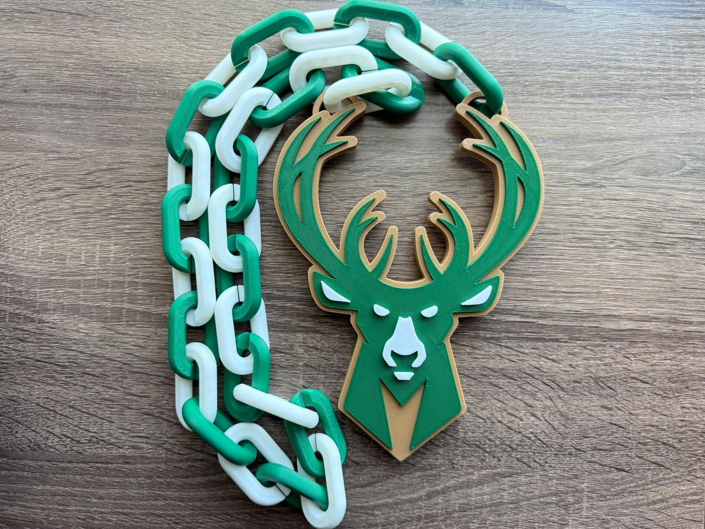 Milwaukee Bucks Logo Oversized Necklace, Pendant Chain