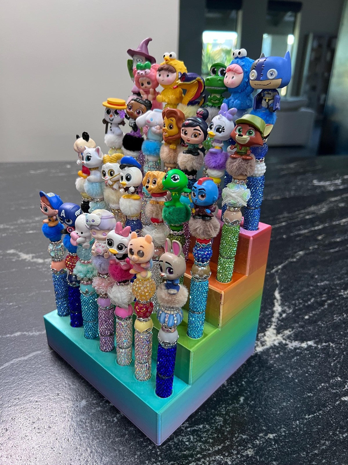 3D Printed Pen Display Stand | Beadable Pen Holder Organizer (Pink)