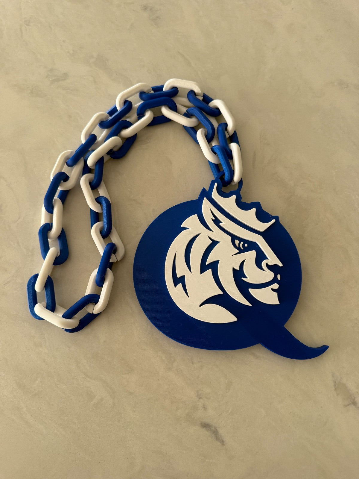 Queens University Royals Oversized Necklace, Hype Chain