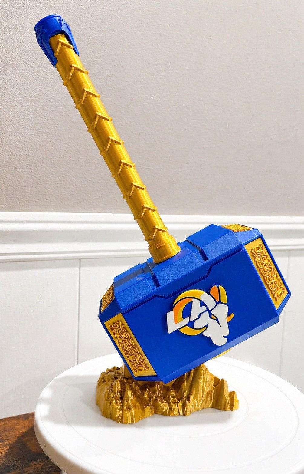 Los Angeles Rams Thor Hammer Decoration NFL football Gifts Man Cave Desk