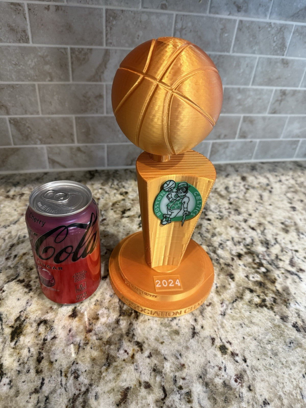 2024 Boston Celtics NBA CHAMPIONS TROPHY gold pla Larry O'Brien 10 inches