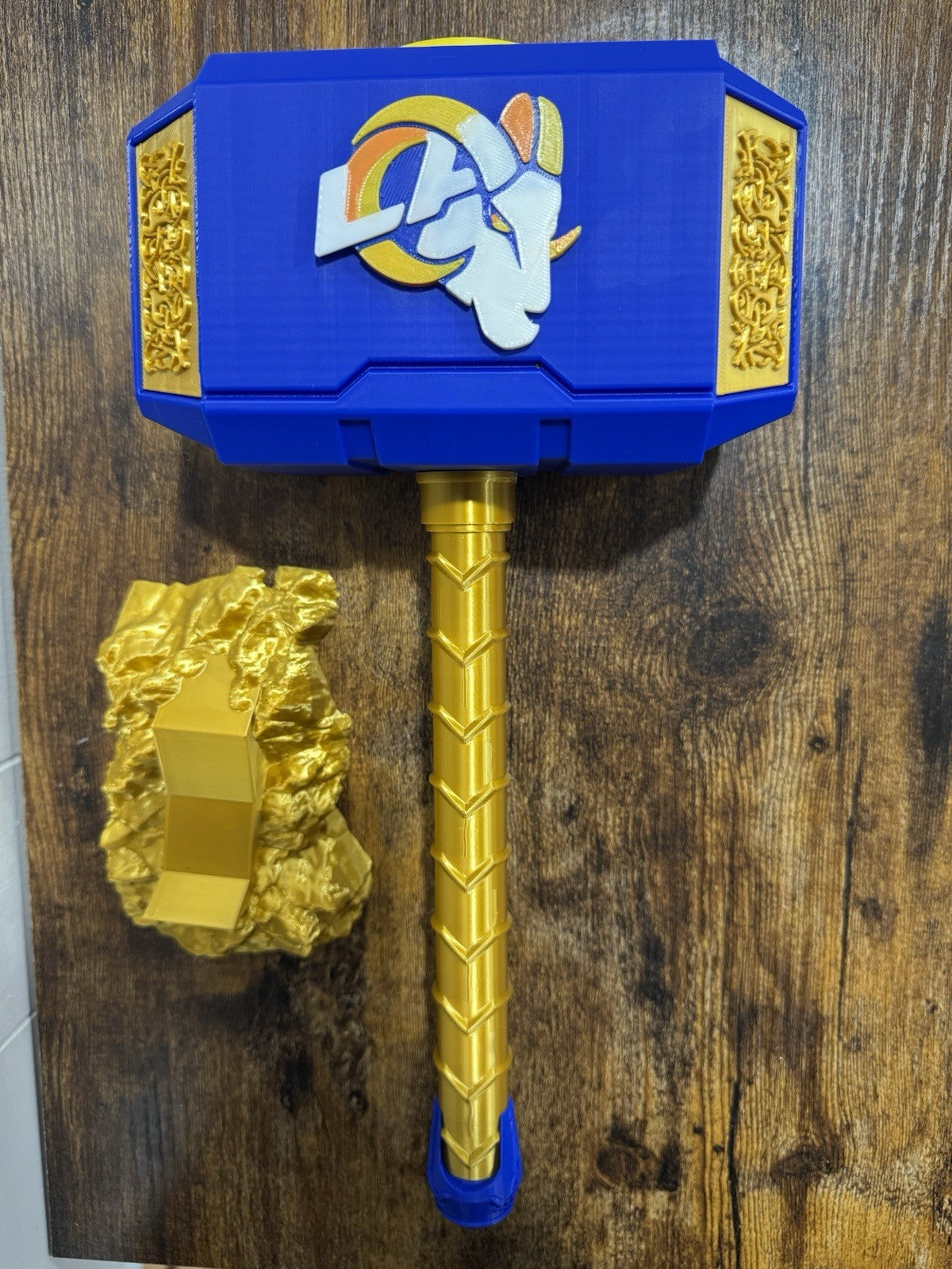 Los Angeles Rams Thor Hammer Decoration NFL football Gifts Man Cave Desk