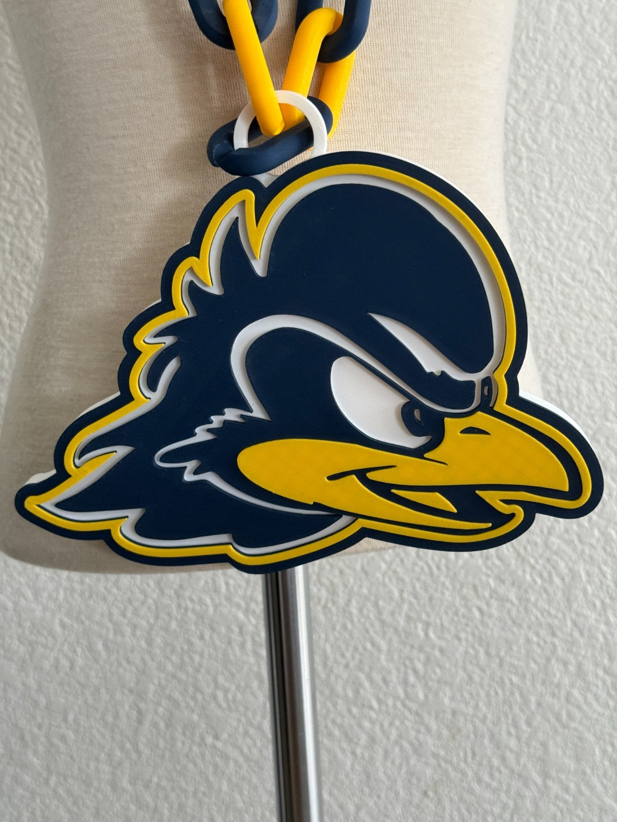 Delaware Blue Hens Logo Oversized Necklace, Pendant Chain