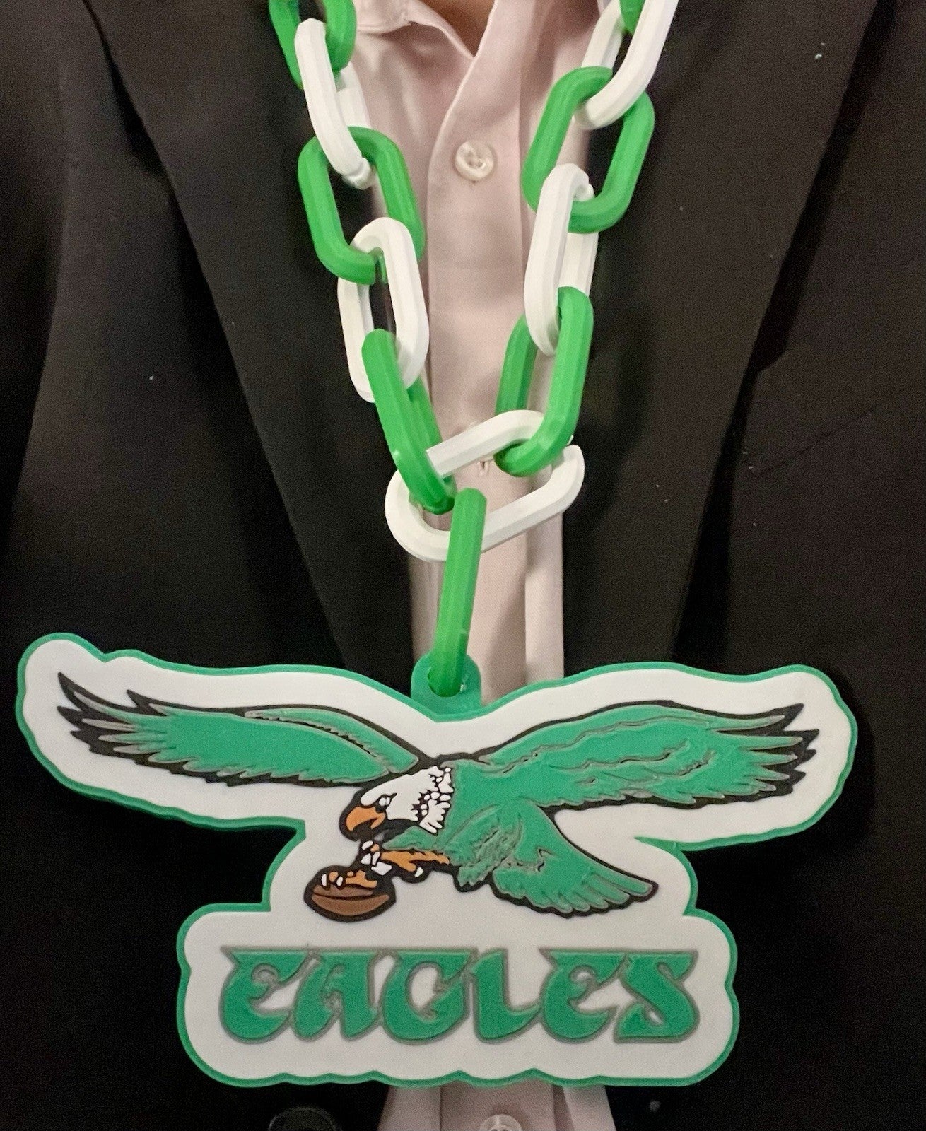 Extra Large 3D Printed Retro Eagles Logo (PLA) with 42” Chain Link Chain