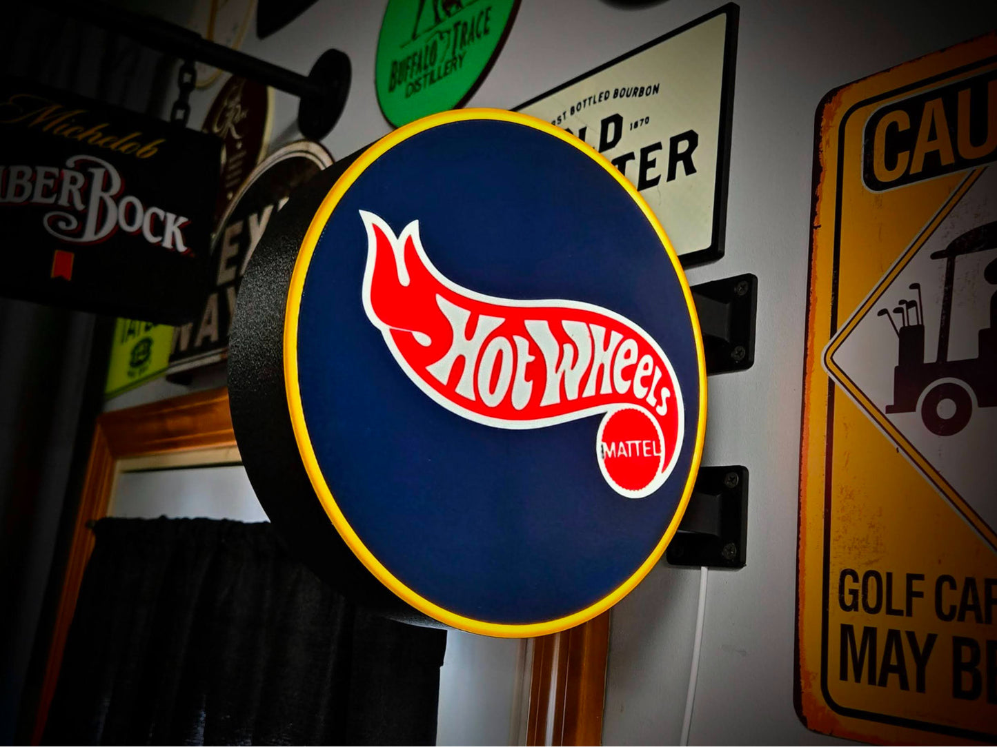 Die-Cast Retro Garage Lightbox 12 Inch Light Box LED Sign 3D Printed Wall Decor