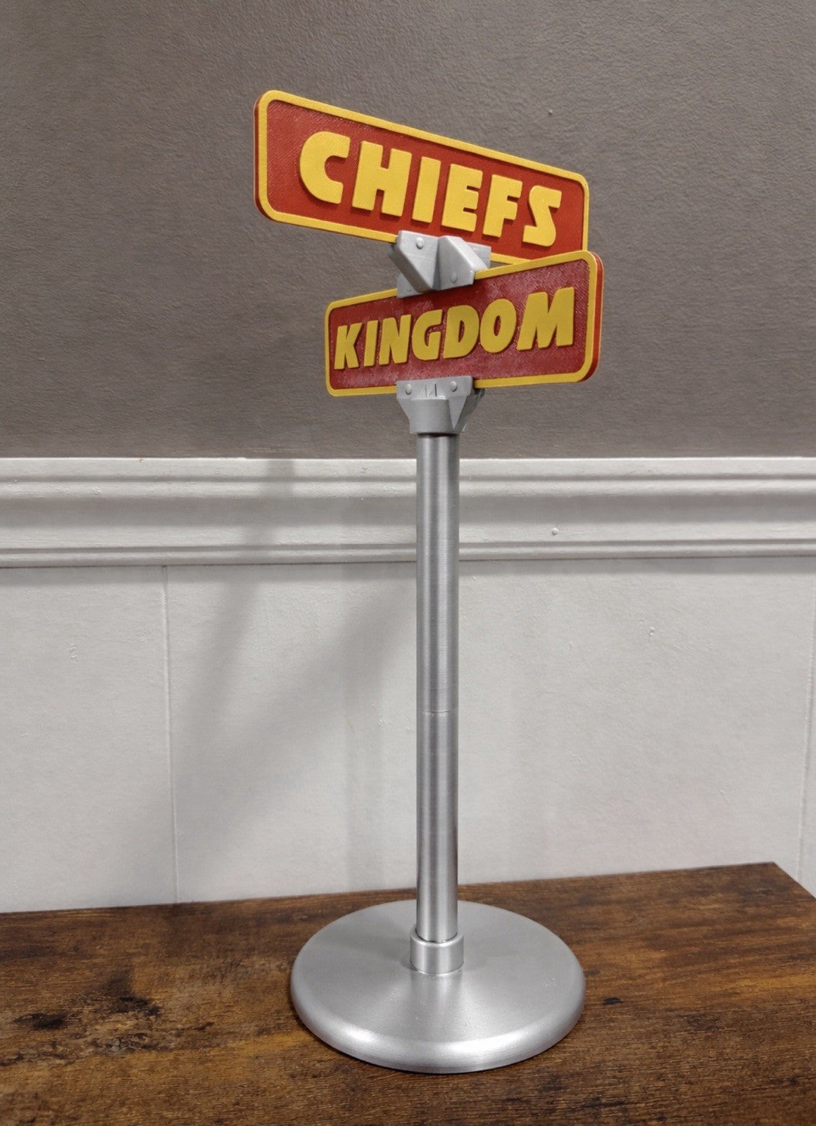 Kansas City Chiefs Street Sign Man Cave Memorabilia Office Desk Decor Fan Gifts