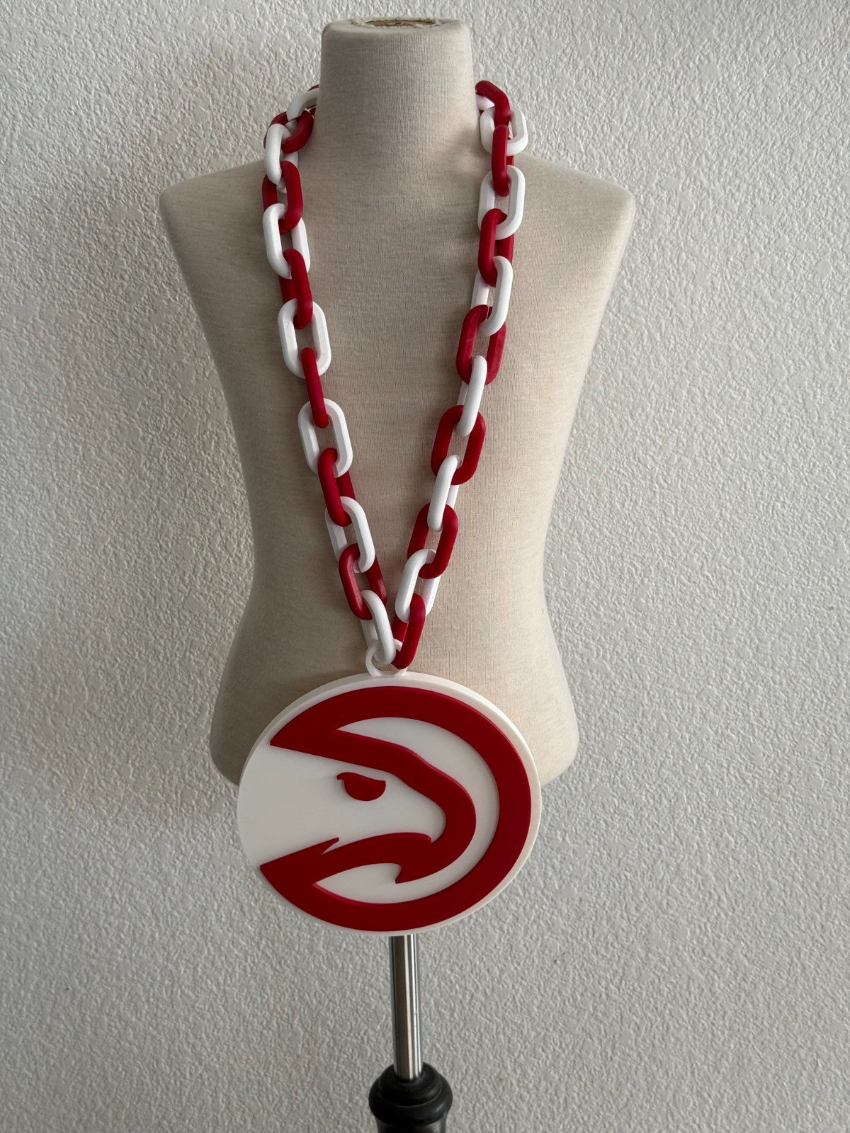 Atlanta Hawks 3D Printed Big Logo Chain - Basketball Game Day Gear - Red & White