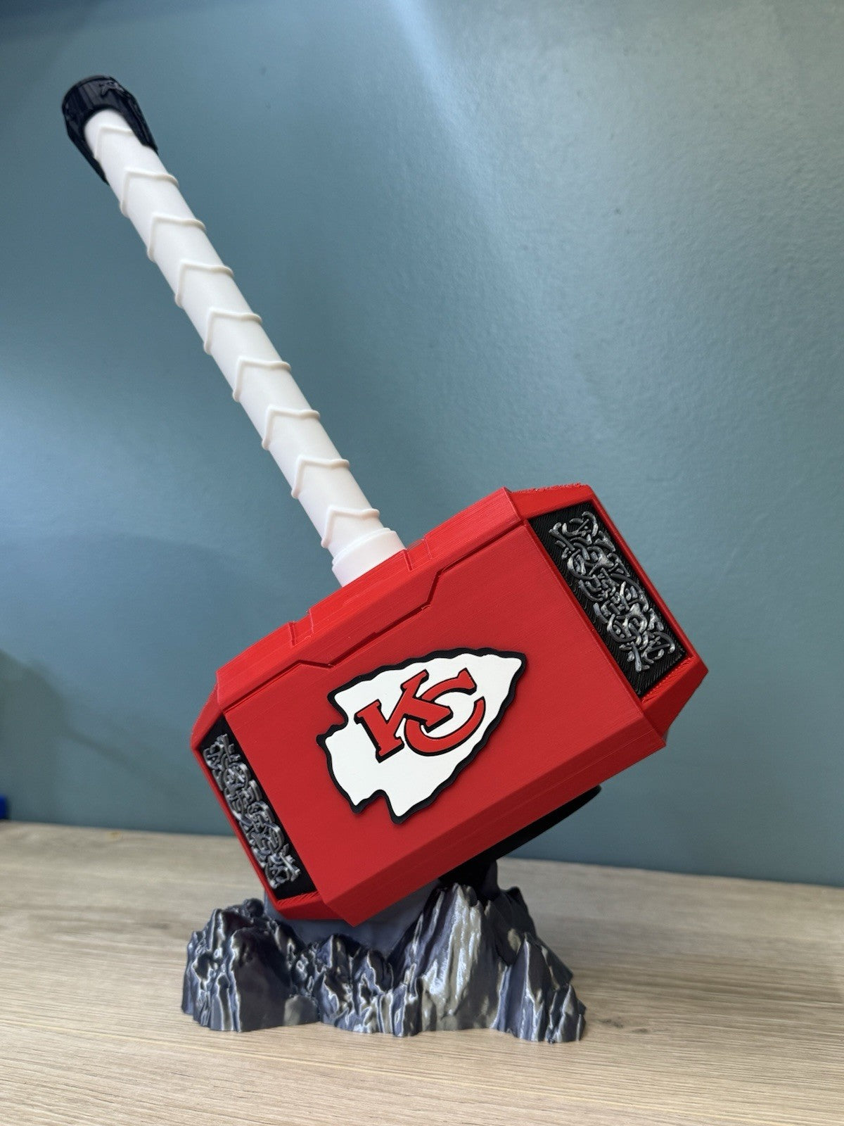 Kansas City Chiefs 13” Thor Hammer Mjolnir & Rock Memorabilia Man Cave Fan Gifts
